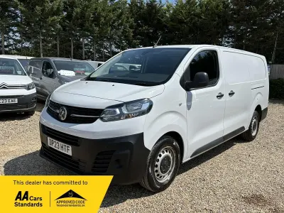 Used Vauxhall Vivaro S 100 HP (73 kW) 2023 White MPV
