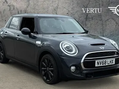 Used Mini Cooper S Classic 192 HP (141 kW) 2019 Grey Hatchback
