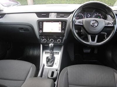 Used Skoda Octavia SE Technology 116 HP (85 kW) 2018 Black Estate