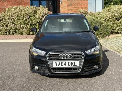 Używany Audi A1 Sport 2015 Czarny Hatchback