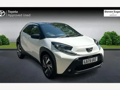 Used Toyota Aygo X 72 HP (52 kW) 2025 White SUV