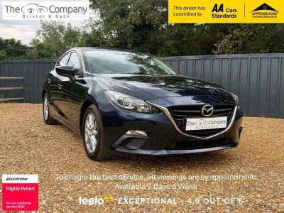 Used Mazda 3 100 HP (73 kW) 2016 Blue Hatchback