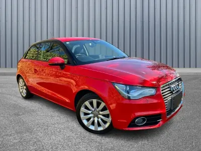 Begagnad Audi A1 Sport 122 HK (89 kW) 2025 Röd SUV