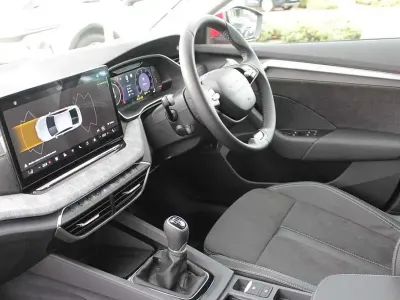 New Skoda Octavia SE L 115 HP (84 kW) 2026 Velvet red metallic Hatchback