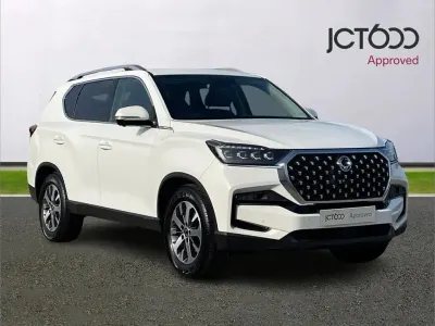 Used SsangYong Rexton 199 HP (146 kW) 2021 White SUV