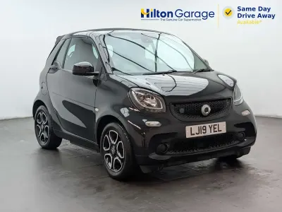 Used Smart ForTwo Electric Drive Premium 22 kW (30 HP) 2019 Black Cabriolet