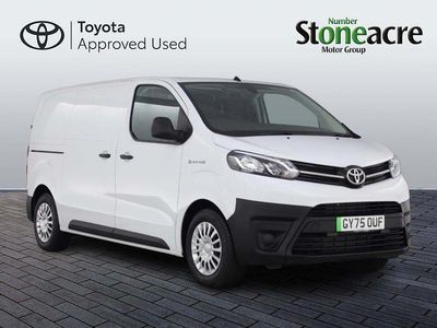 New Toyota Proace 100 kW (136 HP) 2025 White MPV