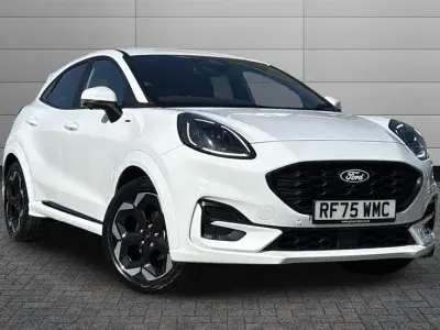 Käytetty Ford Puma ST-Line X 125 HP (91 kW) 2025 Valkoinen Katumaasturi