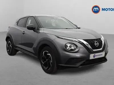 Used Nissan Juke N-Connecta 114 HP (83 kW) 2023 Grey SUV