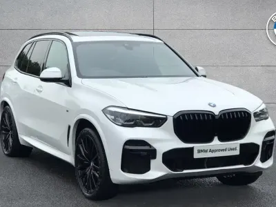 Used BMW X5 M Sport 335 HP (246 kW) 2022 White SUV