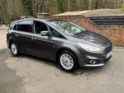 Used Ford S-MAX Zetec 160 HP (117 kW) 2016 Grey MPV