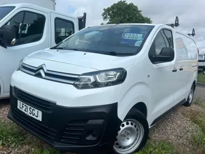 Używany Citroën Dispatch 2021 Biały Minivan