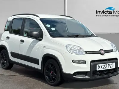 Używany Fiat Panda City Life 70 KM (51 kW) 2022 Biały Hatchback