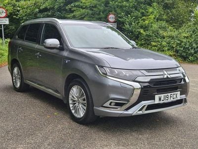 Mitsubishi Outlander P-HEV