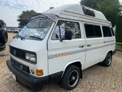 Used VW T4 80 HP (58 kW) 1990 Cream Van