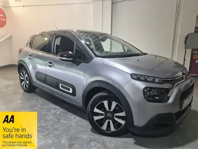 Używany Citroën C3 PureTech 110 KM (80 kW) 2023 Szary Hatchback