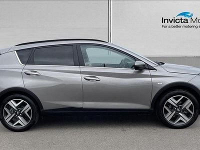 Begagnad Hyundai Bayon Premium 100 HK (73 kW) 2023 Brun SUV