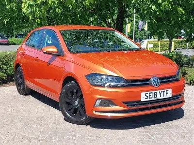 Used VW Polo SE 65 HP (47 kW) 2018 Orange Hatchback