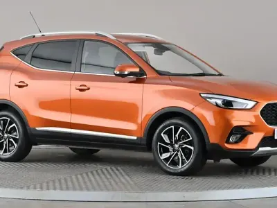 Used MG ZS Exclusive 106 HP (77 kW) 2023 Orange SUV