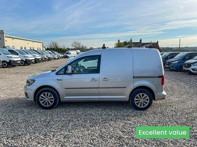 Begagnad VW Caddy Highline 102 HK (75 kW) 2017 Silver Minibuss