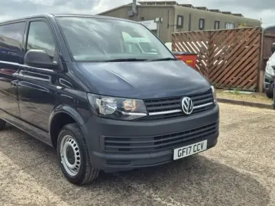 Begagnad VW Transporter Startline 102 HK (75 kW) 2017 Blå Van
