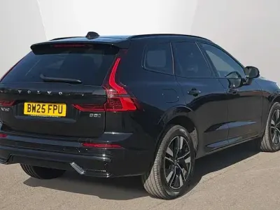 Usado Volvo XC60 Plus 250 HP (183 kW) 2026 SUV