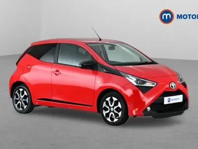 Used Toyota Aygo Trend 72 HP (52 kW) 2020 Red Hatchback