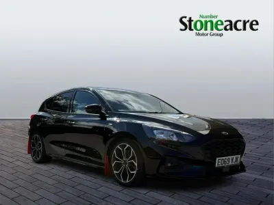 Used Ford Focus ST-Line X 147 HP (108 kW) 2019 Black Hatchback