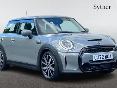 Used Mini Cooper S Classic 176 HP (129 kW) 2022 Grey Hatchback