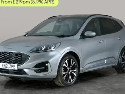 Używany Ford Kuga ST-Line X 120 KM (88 kW) 2021 Srebrny SUV