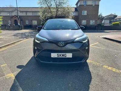 Używany Toyota C-HR Design 122 KM (89 kW) 2020 Szary SUV