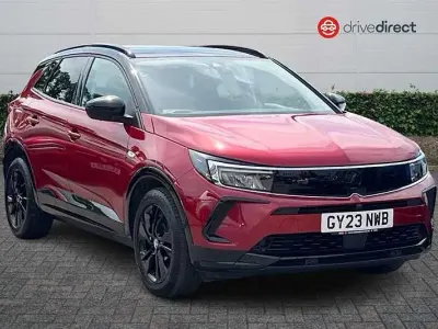 Used Vauxhall Grandland X S 130 HP (95 kW) 2023 Red SUV