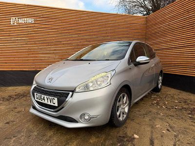 Used Peugeot 208 Style 82 HP (60 kW) 2014 Silver Hatchback