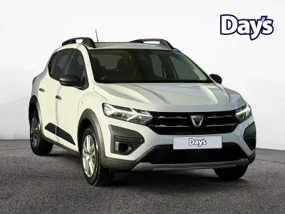 Used Dacia Sandero Essentiel 90 HP (66 kW) 2021 White Hatchback
