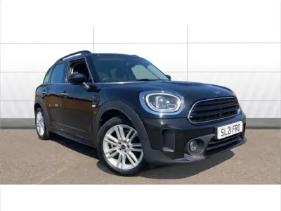 Used Mini Cooper Countryman Exclusive 136 HP (100 kW) 2021 Black SUV