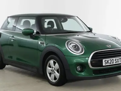Used Mini Cooper Classic 134 HP (98 kW) 2020 Green Hatchback