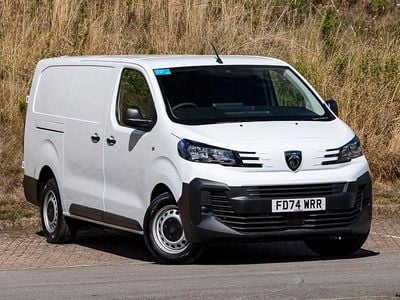 White Used 2024 Peugeot Expert Van | £18,998 (A bit pricey)
