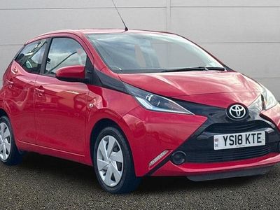 Used Toyota Aygo X-play 69 HP (50 kW) 2018 Red Hatchback