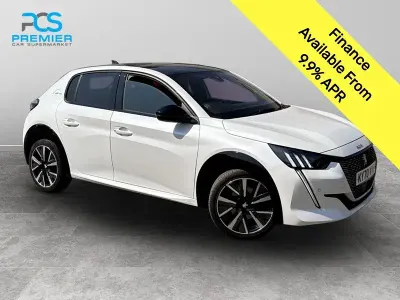 Used Peugeot 208 GT-line 2020 White Hatchback