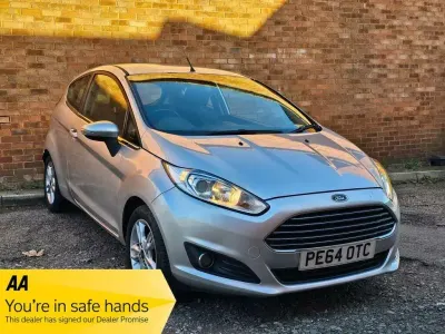 Used Ford Fiesta Zetec 2014 Silver Hatchback