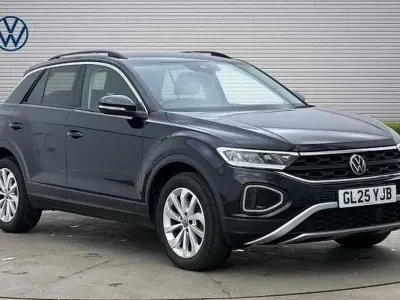 Used VW T-Roc Match 150 HP (110 kW) 2025 Black SUV