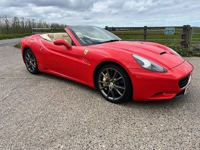 Used Ferrari California 490 HP (360 kW) 2009 Red Cabriolet