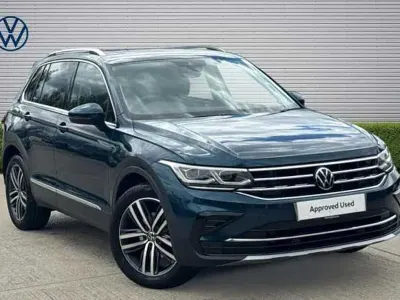 Used VW Tiguan Elegance 150 HP (110 kW) 2023 Blue SUV