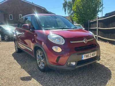 Used Fiat 500L Trekking 2014 Red MPV