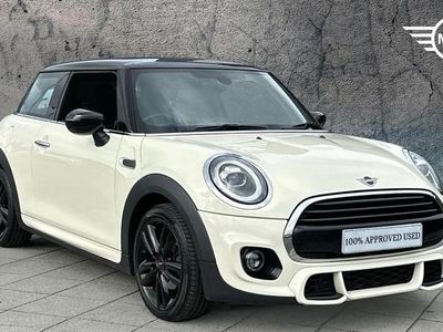 Used Mini Cooper Hatch 134 HP (98 kW) 2019 White Hatchback