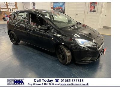 Used Vauxhall Corsa Design Edition 95 HP (69 kW) 2016 Black Hatchback