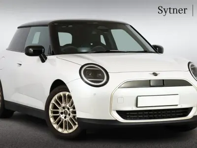 Usado Mini Cooper Hatch 133 kW (181 HP) 2025 Branco Citadino