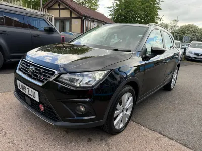 Usado Seat Arona SE Technology 2019 Negro SUV