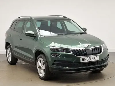 Begagnad Skoda Karoq SE 115 HK (84 kW) 2018 Grön SUV