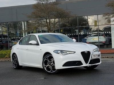 Used Alfa Romeo Giulia Sprint 201 HP (147 kW) 2021 White Sedan